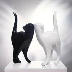 Resin Couples Cat Statues – Creative Wedding Gift & Home Decor Sculpture